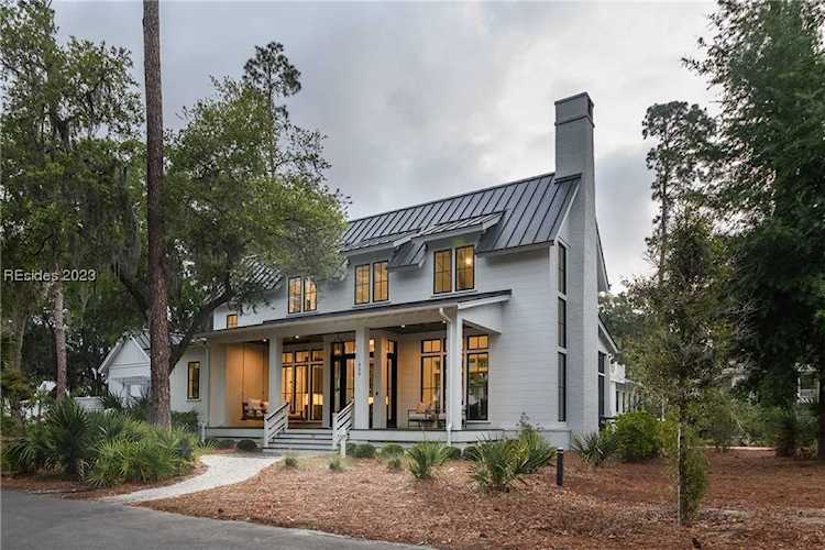 439 Corley St Bluffton, SC 29910