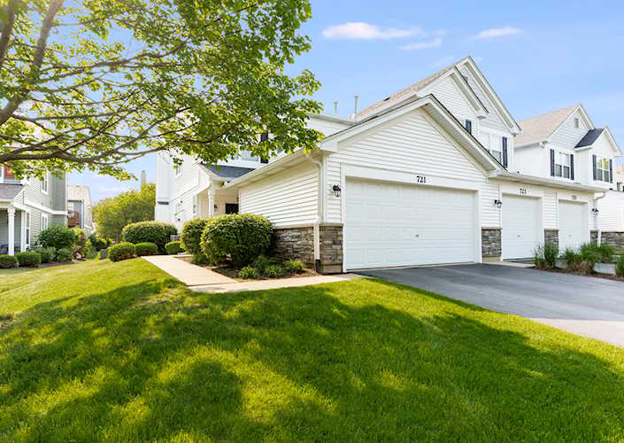 723 Genesee Dr Naperville, IL 60563 | MLS 11792062 Photo 1