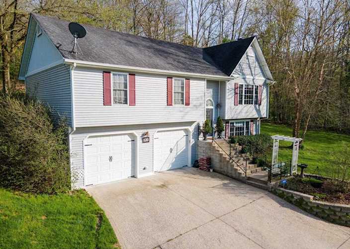 530 Fintville Rd Versailles, KY 40383