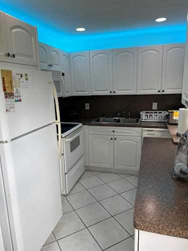 180 Grantham F Deerfield Beach, FL 33442