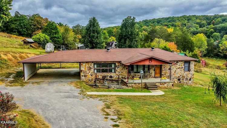 6824 Tindell Ln Corryton, TN 37721