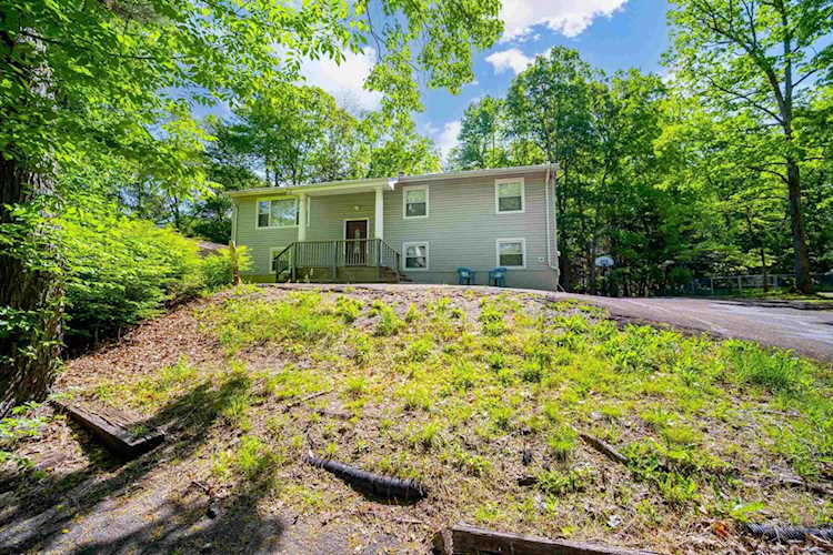 368 State Route 32 New Paltz, NY 12561