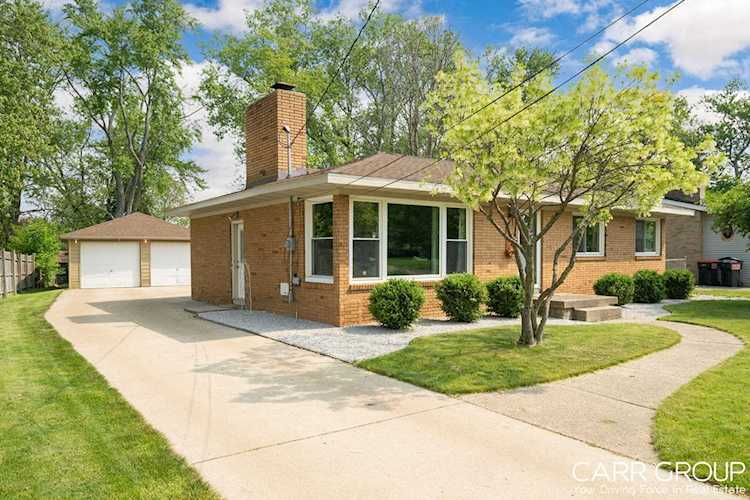 1140 Meadowlane Dr SE Kentwood, MI 49508 | MLS 23017470 Photo 1