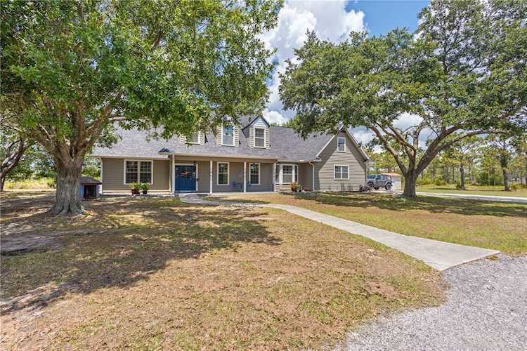 7818 Verna Bethany Rd Myakka City, FL 34251