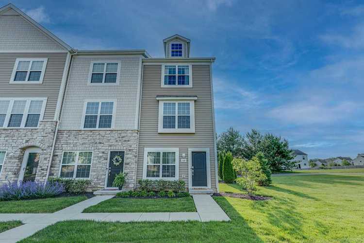 268 Autumn Ridge Circle Pickerington, OH 43147