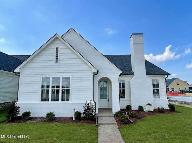 2814 Market Square Ave Southaven, MS 38672