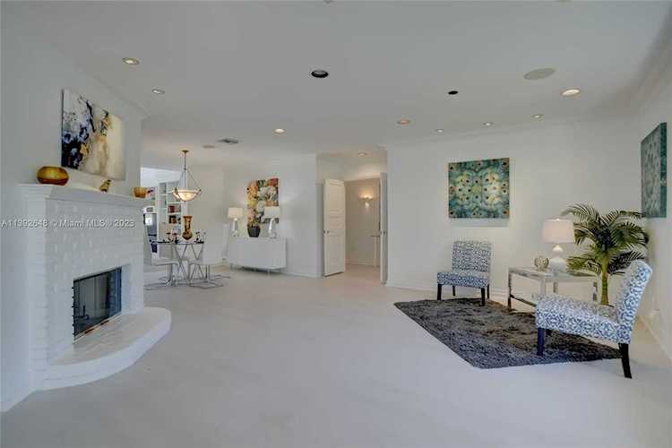 2840 NE 59th Ct Fort Lauderdale, FL 33308