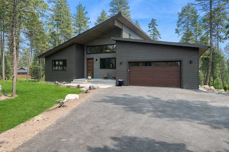 1421 Whitefish Village Dr Whitefish, MT 59937