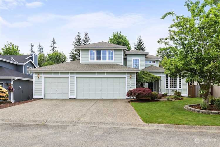 23813 SE 248th St Maple Valley, WA 98038