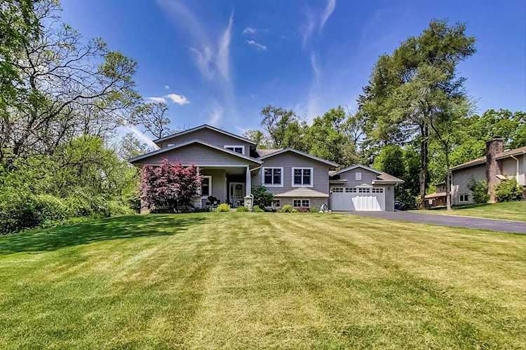 5858 Chase Ave Downers Grove, IL 60516
