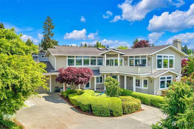540 Holly Dr Edmonds, WA 98020