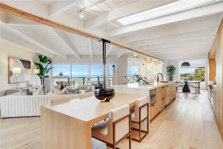 2604 Victoria Laguna Beach, CA 92651