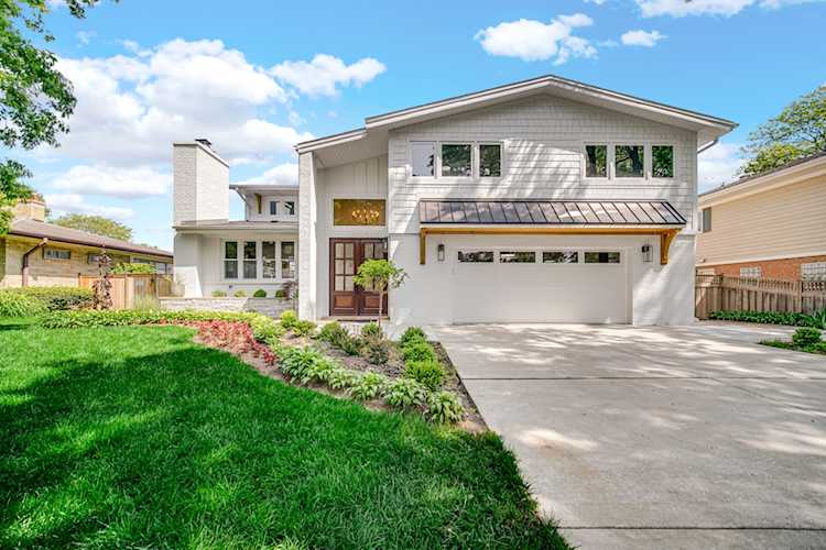 318 Rugeley Rd Western Springs, IL 60558