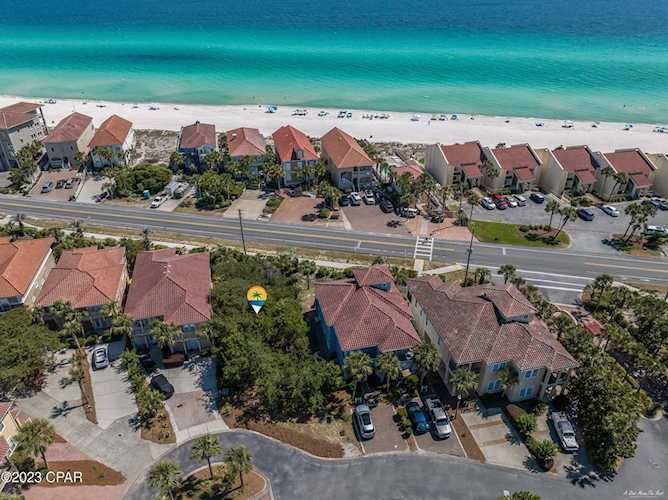 423 La Valencia Circle Panama City Beach, FL 32413