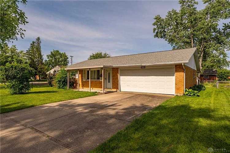 449 Hazelhurst Street New Lebanon, OH 45345