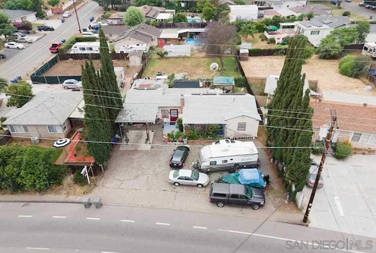 1712 N 2nd St El Cajon, CA 92021