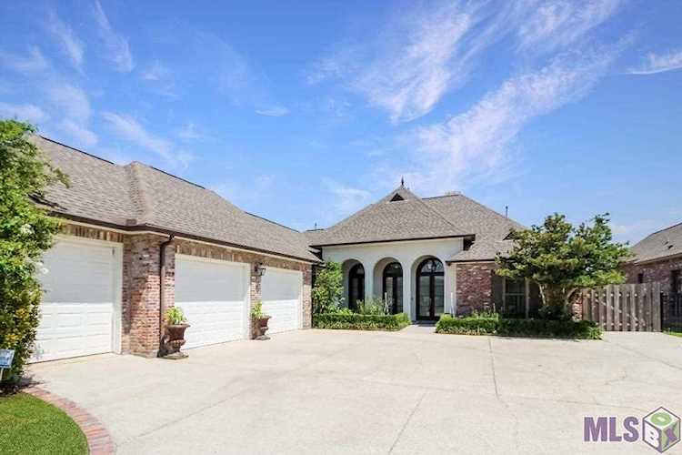 2638 Tiger Crossing Dr Baton Rouge, LA 70810