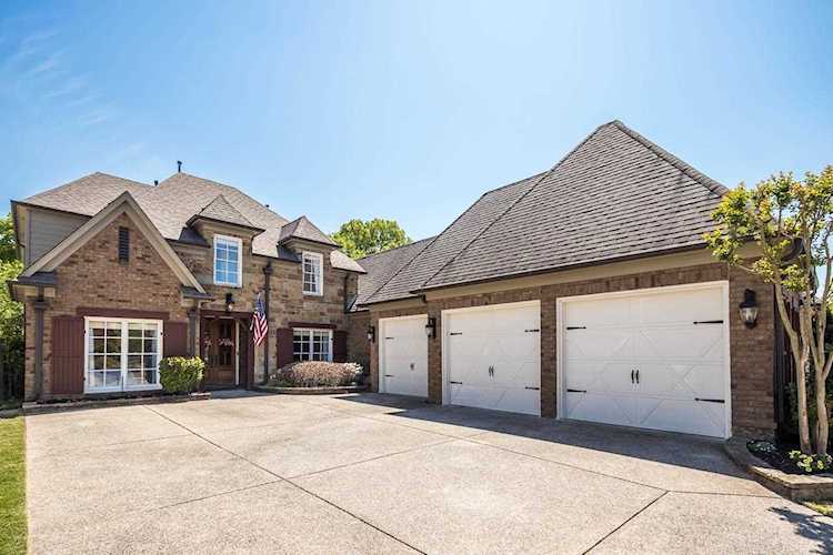 538 Ogilie Cv Collierville, TN 38017