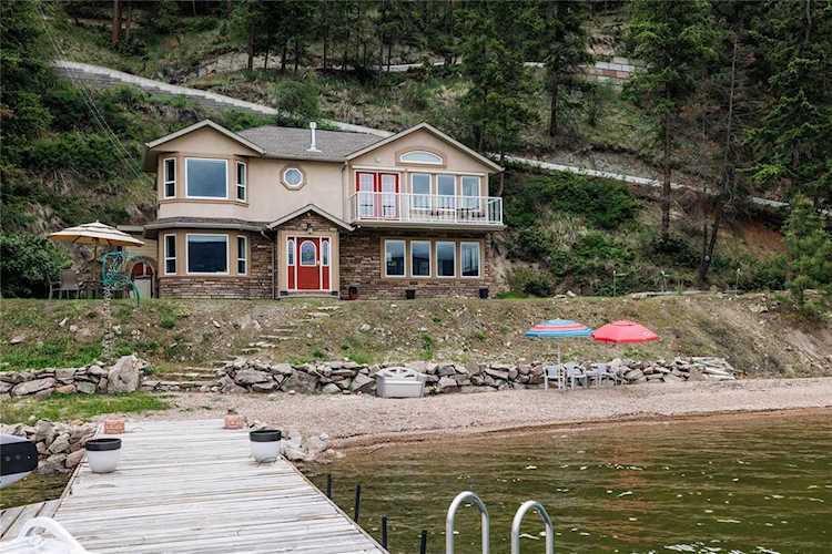 17824 Juniper Cove Road Lake Country, BC V4V1B8