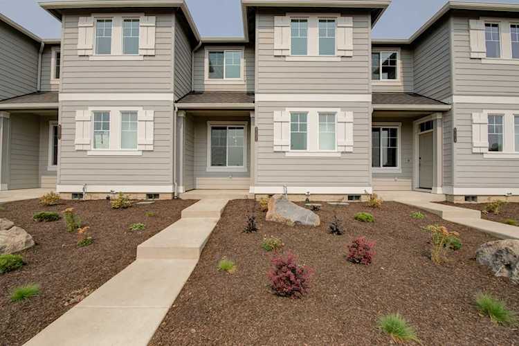 61620 SE Depot Loop Bend, OR 97702