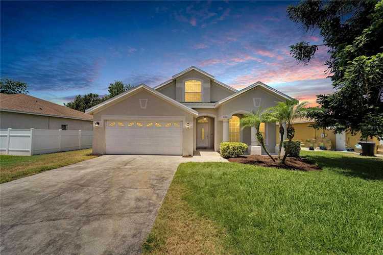 1015 Alhambra WAY S St. Petersburg, FL 33705