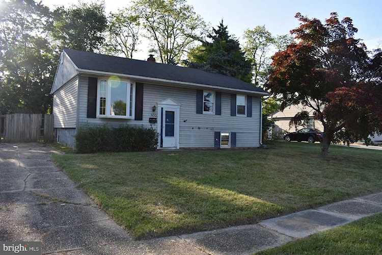 PHOTOS & DETAILS: 300 S Brownleaf Rd, Newark, DE 19713 For Sale - MLS #DENC2043468 - Photos, Virtual Tour, School Info - Real Estate Listing Info Photo 1