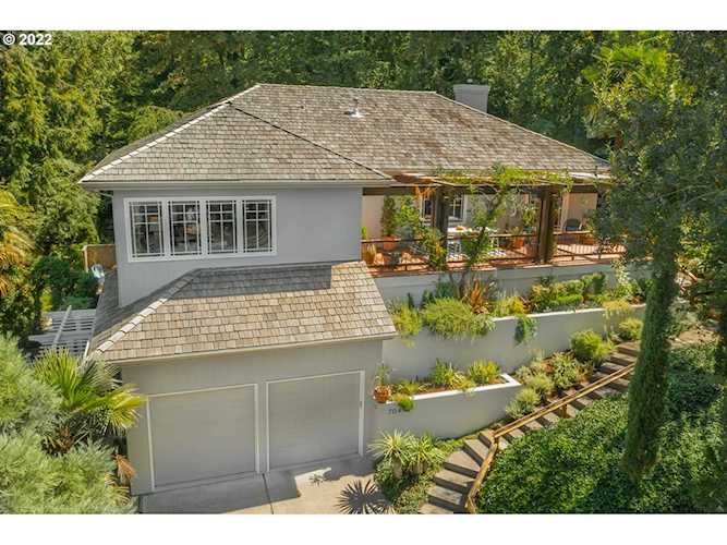 7045 SW Lola LN Tigard, OR 97223