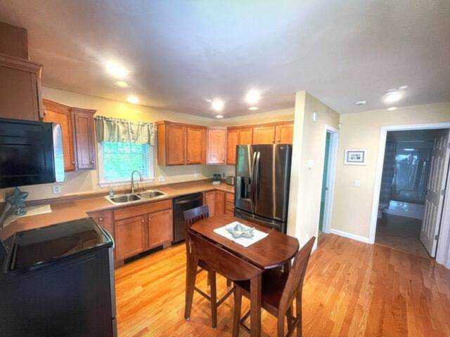 35 Barefoot Cottage Rd Wells, ME 04090