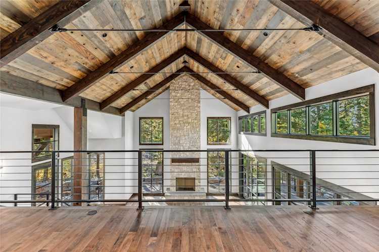 220 Woodlandstar Circle Whitefish, MT 59937