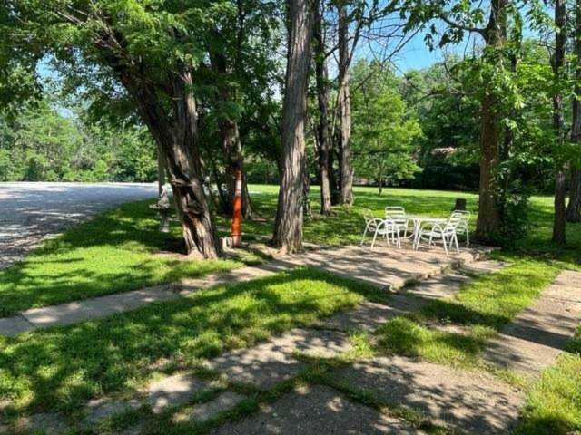 13424 Parker Ave Grandview, MO 64030