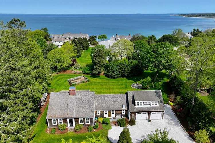 147 Sippewissett Falmouth, MA 02540