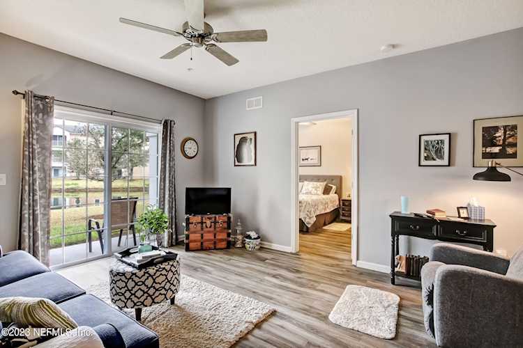 4991 Key Lime DR Jacksonville, FL 32256