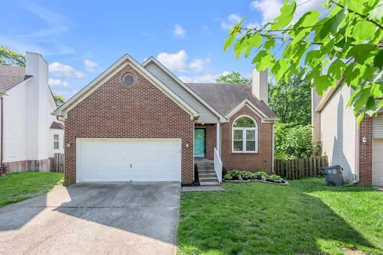 3601 White Pine Dr Lexington, KY 40514