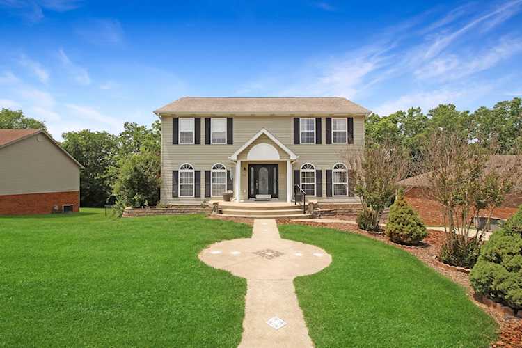 703 W Isaac Shelby Circle Frankfort, KY 40601