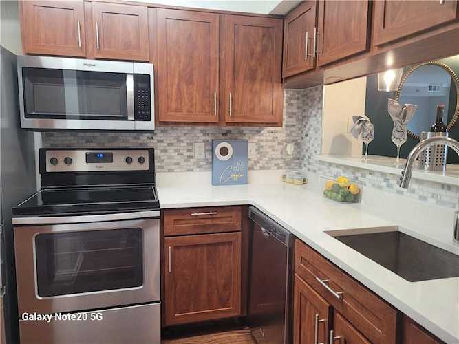 795 Hammond Drive #607 Sandy Springs, GA 30328