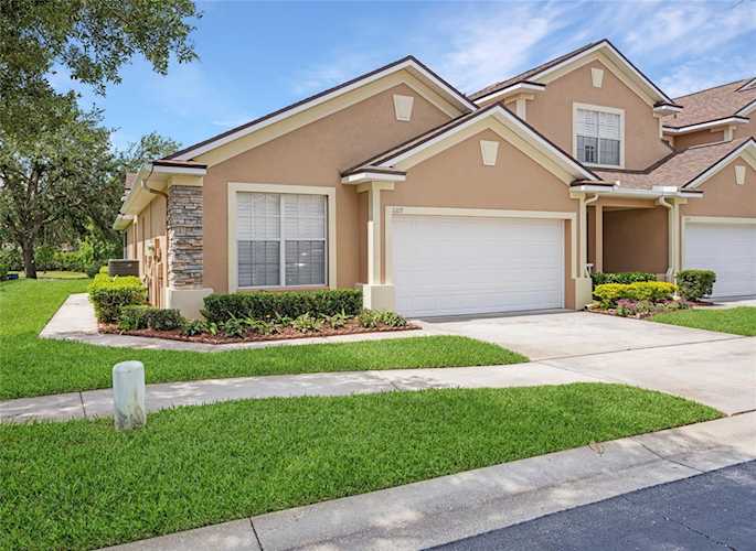 1107 Savannah Landings Ave Valrico, FL 33596