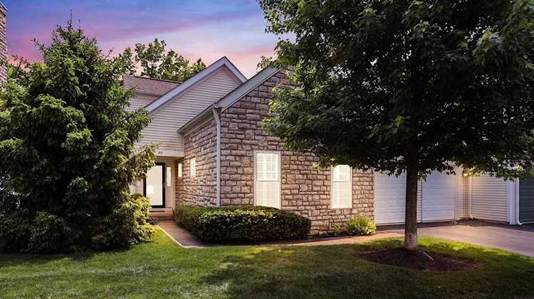 359 Sycamore Ridge Way Columbus, OH 43230