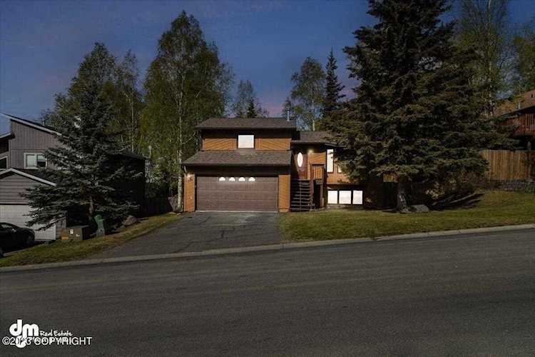 9226 W Parkview Terrace Loop Eagle River, AK 99577
