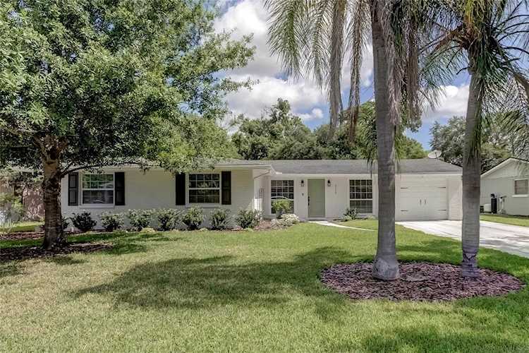 3113 W Tyson Ave Tampa, FL 33611