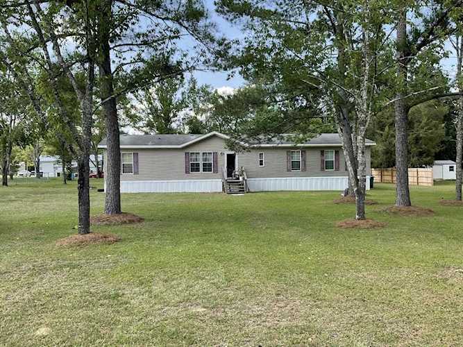 55 Eagle Dr Quincy, FL 32351
