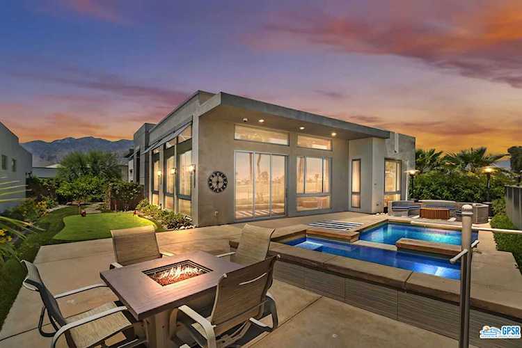1210 Celadon St Palm Springs, CA 92262