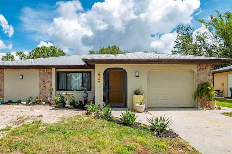 28466 Coco Palm Dr Punta Gorda, FL 33982
