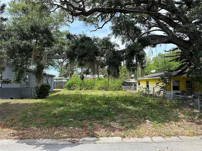 1146 Engman St Clearwater, FL 33755