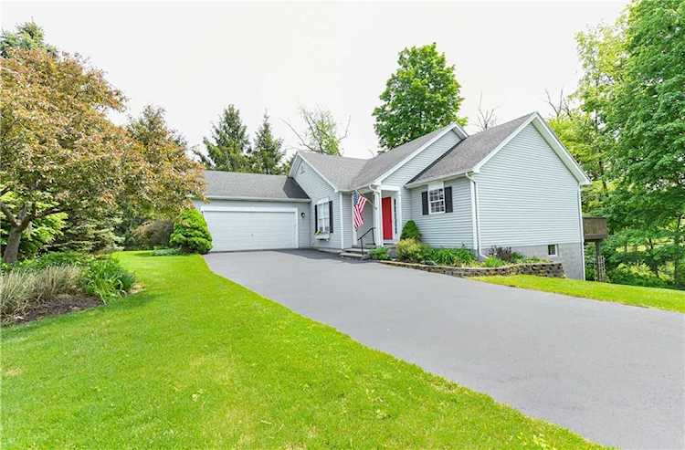 591 Macedon Center Rd Perinton, NY 14450