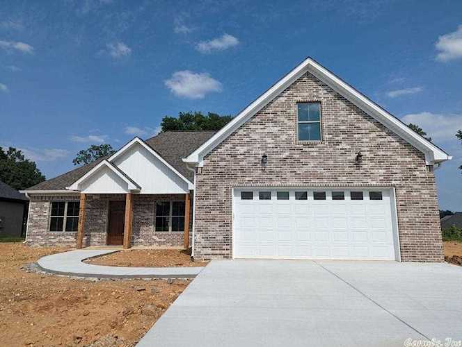 7036 Fields Dr Benton, AR 72019