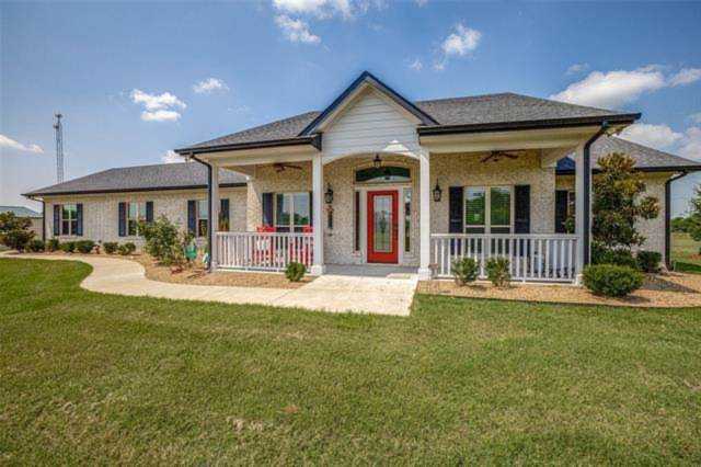 1101 Shankle Road Ennis, TX 75119