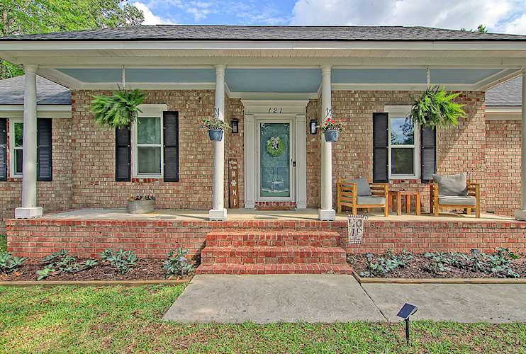 121 Bindon Circle North Charleston, SC 29418