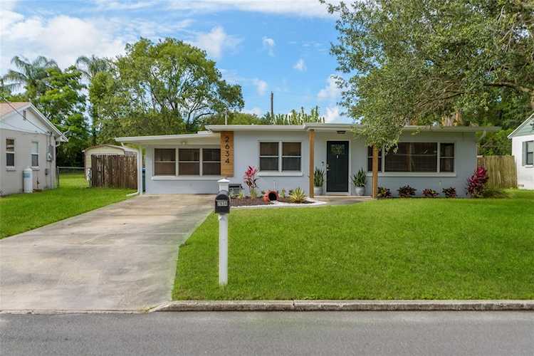 2634 E Compton St Orlando, FL 32806