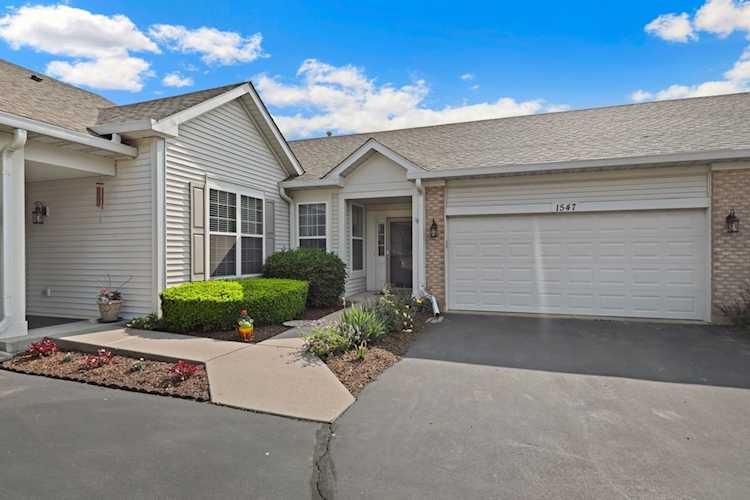 1547 W Cadillac Circle Romeoville, IL 60446