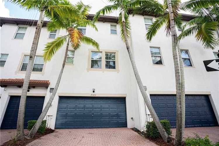 2565 SW 119th Ter #2565 Miramar, FL 33025